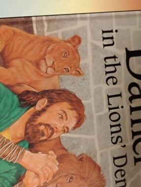 Religious Illustrated Book Cover with Man and Lions - Green Accent